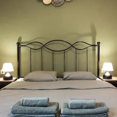 Niochori Heritage: The Pianist *